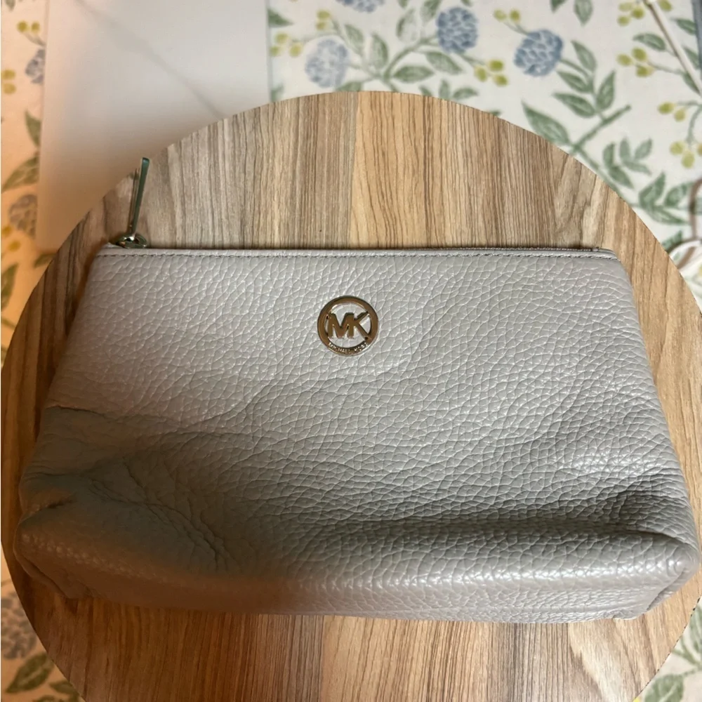 Michael Kors Silver Leather Pouch